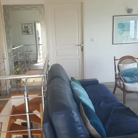 Semesterbostad Casa Elena Ajola